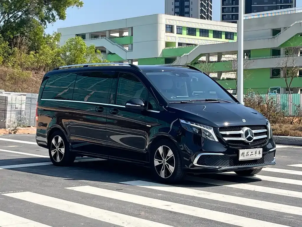 Mercedes-Benz V-Class 2024 из CN, фото 5