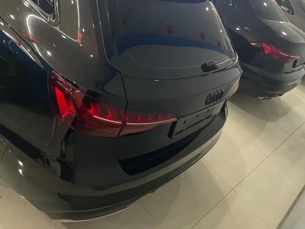 Audi A4 (Import) 2021 из CN, фото 9