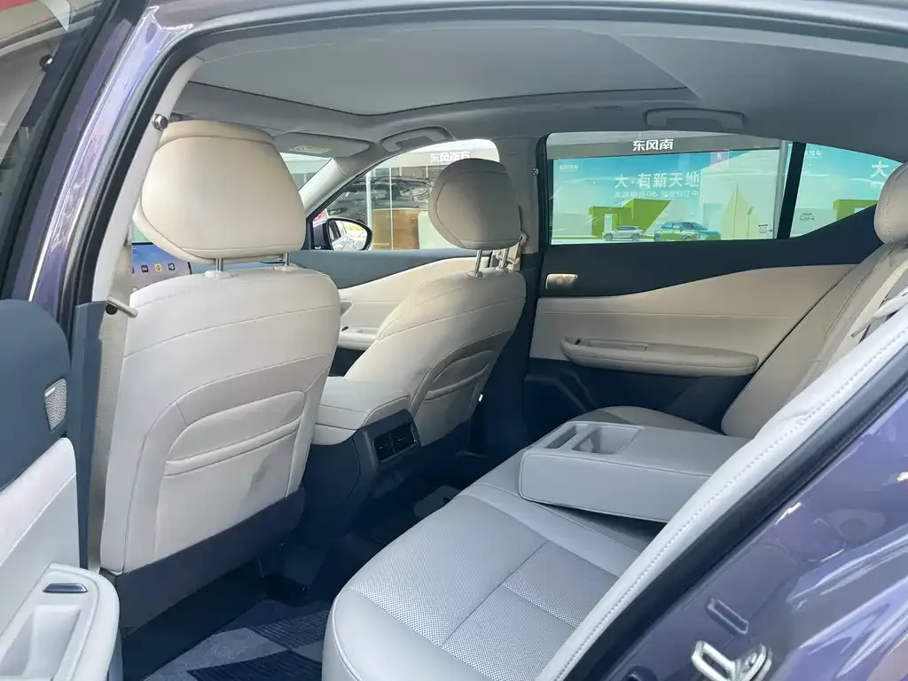 Nissan Teana 2025 из CN, фото 8