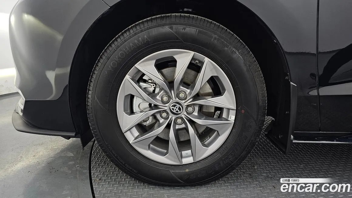 Toyota Sienna 2024 из KR, фото 5