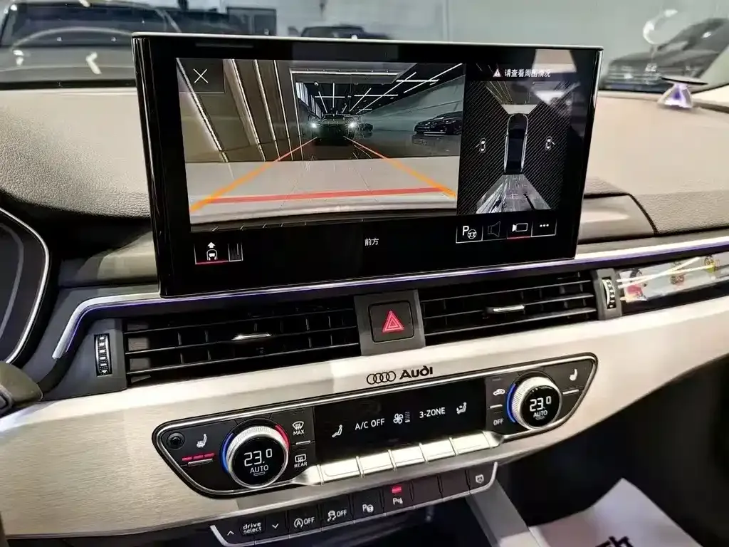 Audi A4L 2022 из CN, фото 7