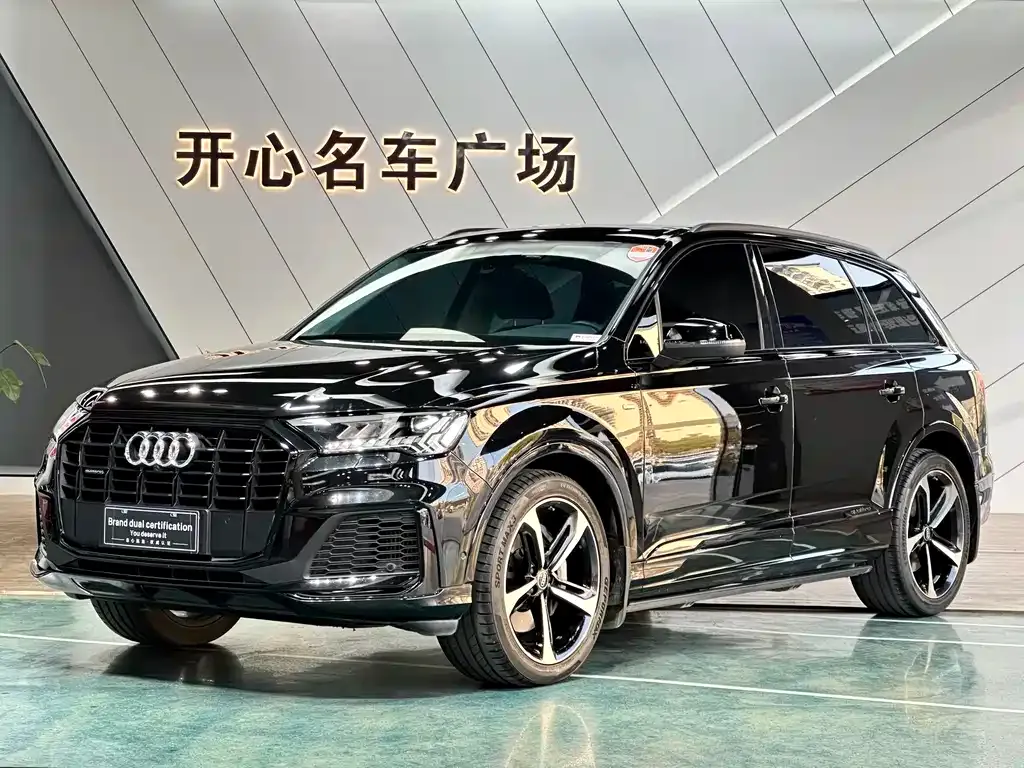 Audi Q7 2023 из CN, фото 1