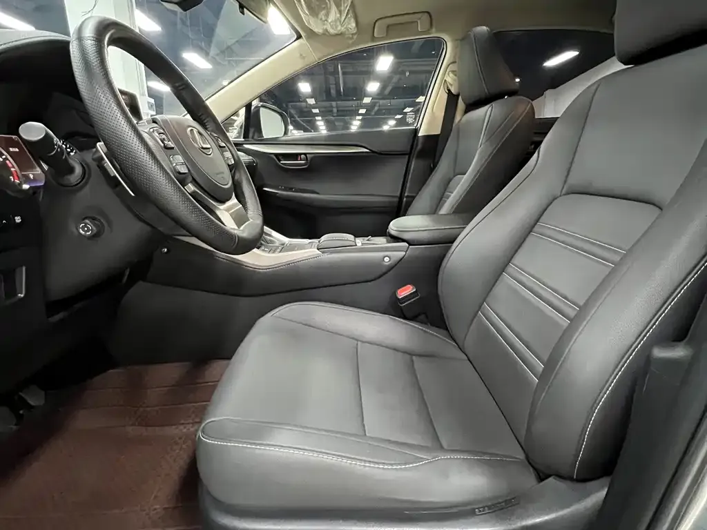 Lexus NX 2021 из CN, фото 8