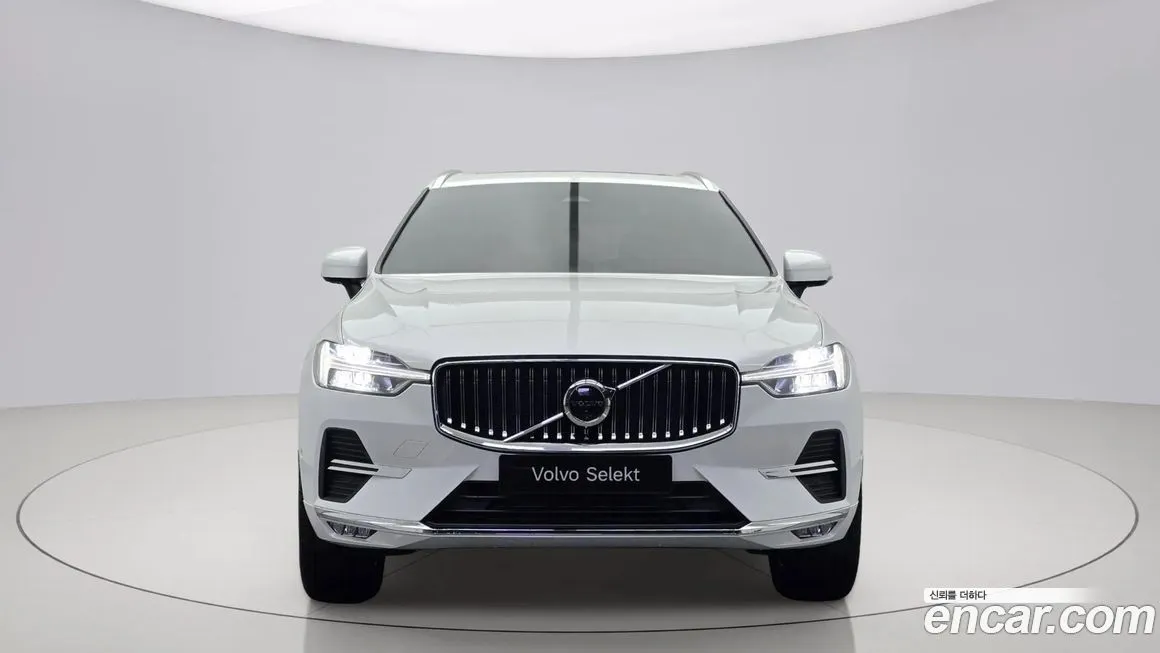 Volvo XC60 — фото 5