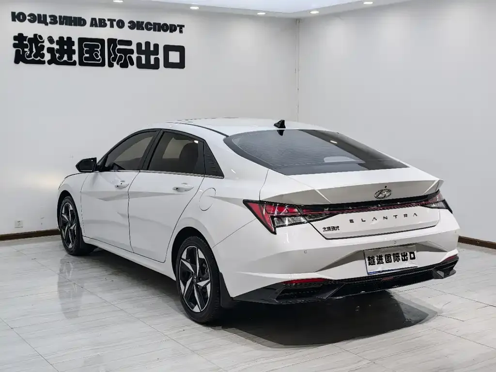 Hyundai Elantra 2022 из CN, фото 6