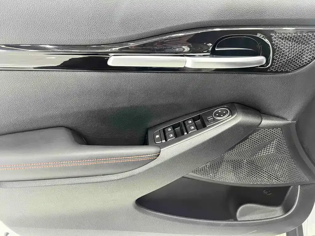 Kia KX3 — фото 7