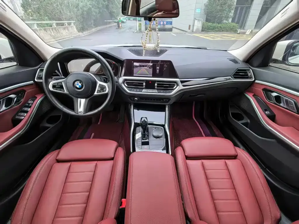 BMW 3 Series 2021 из CN, фото 2