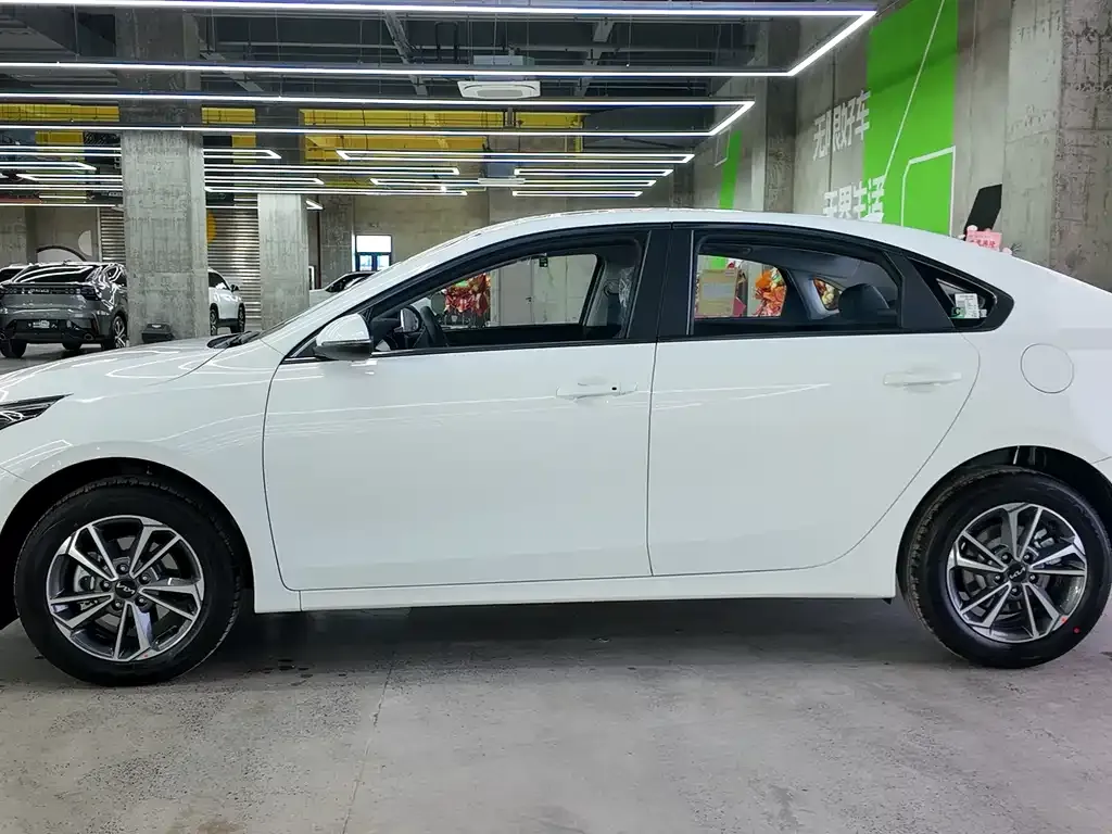 Kia K3 2026 из CN, фото 7