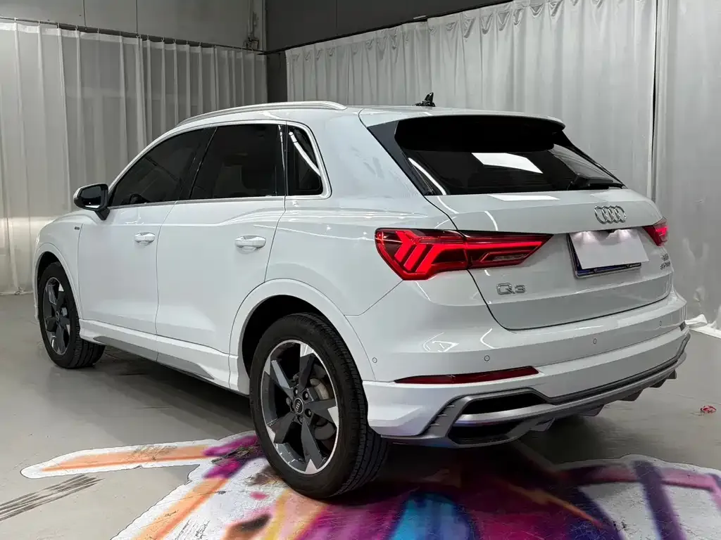 Audi Q3 2021 из CN, фото 7