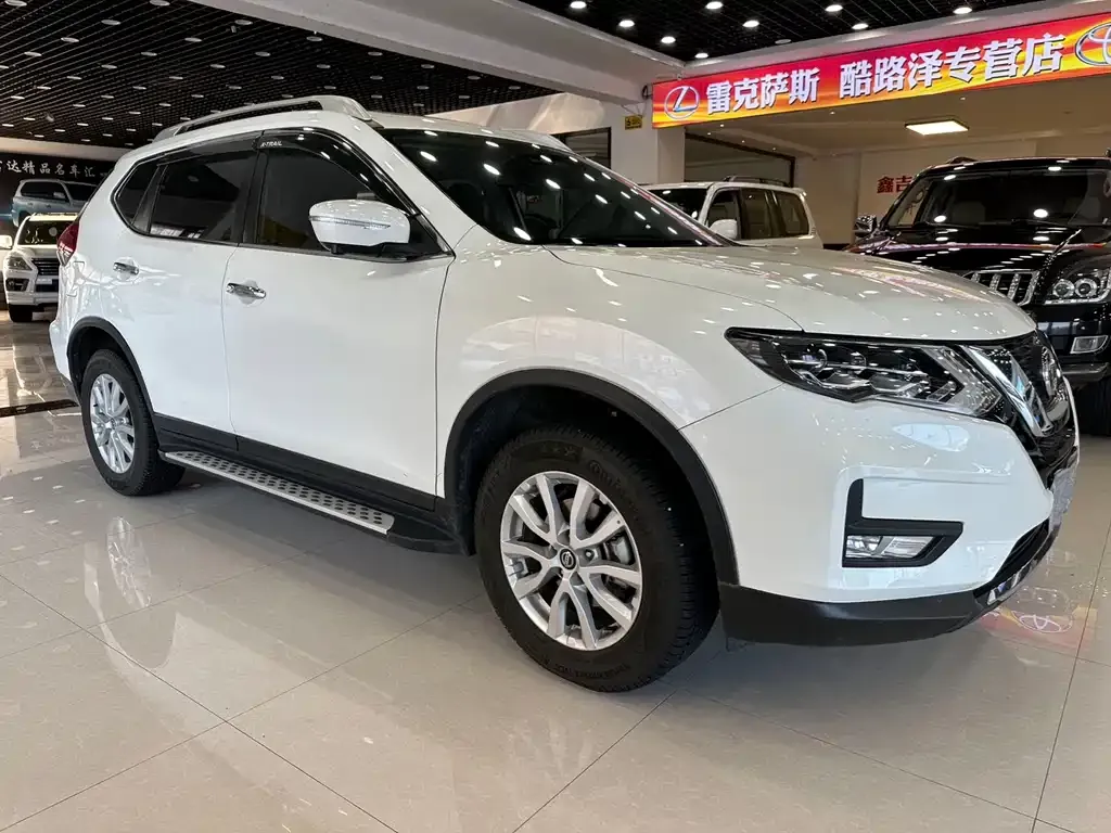 Nissan X-Trail — фото 3