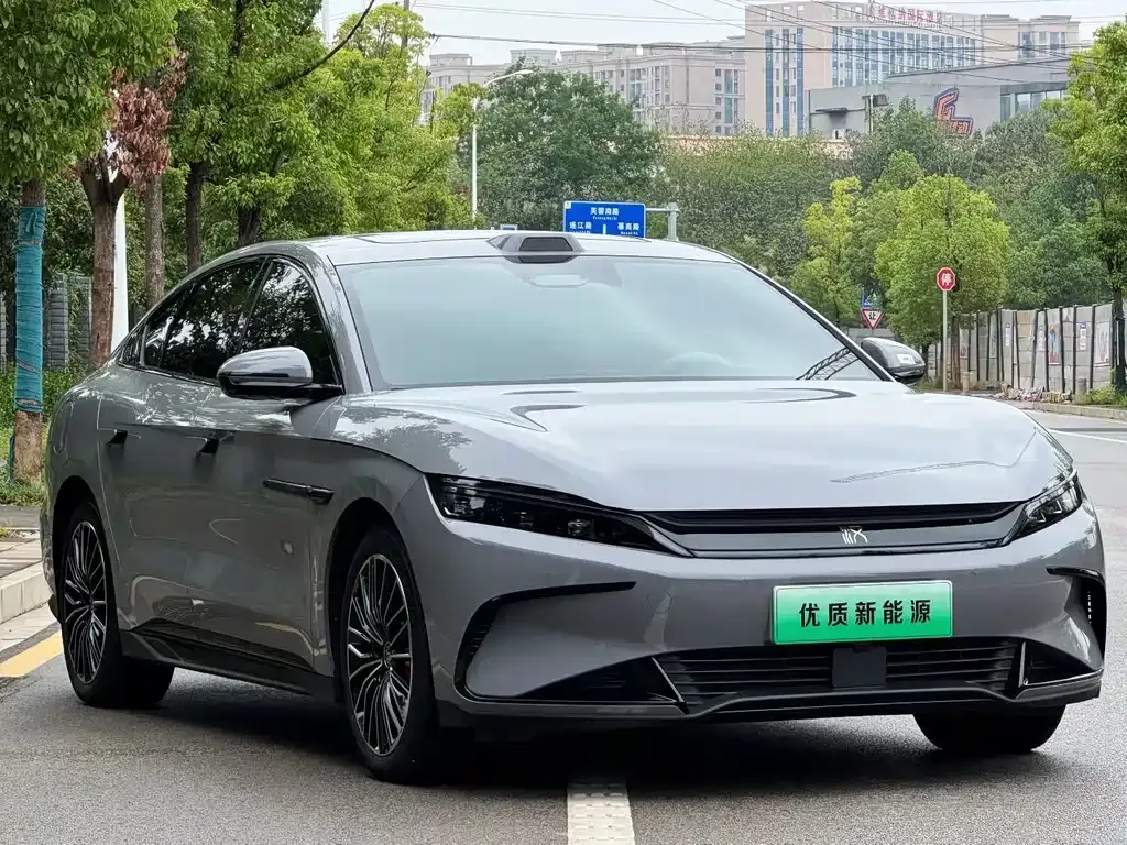 BYD Han 2025 из CN, фото 7