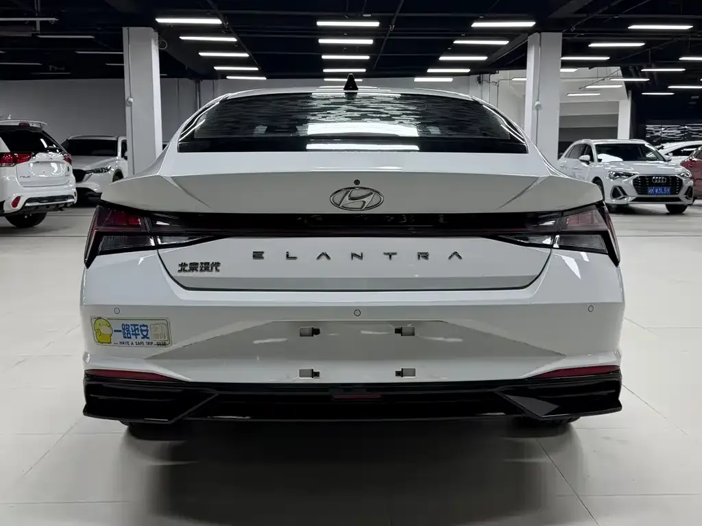 Hyundai Elantra 2021 из CN, фото 5