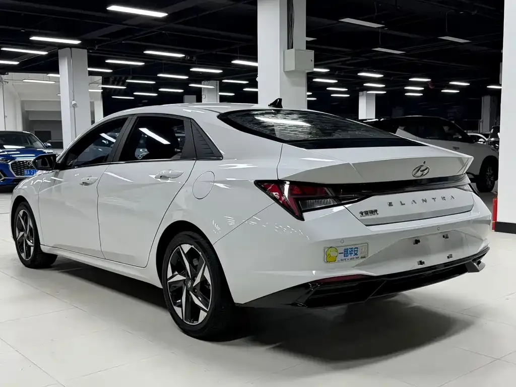 Hyundai Elantra 2021 из CN, фото 9
