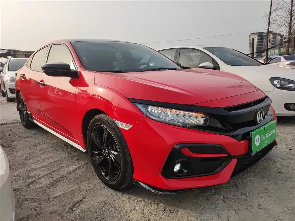 Honda Civic — фото 10