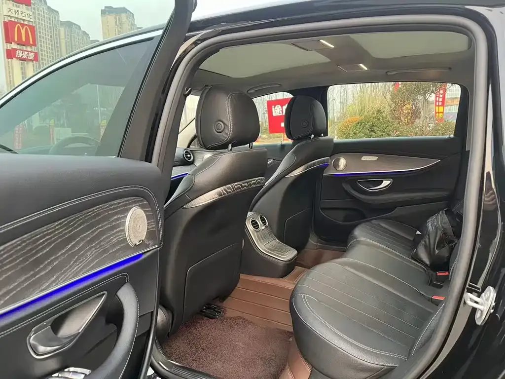 Mercedes-Benz E-Class 2021 из CN, фото 6