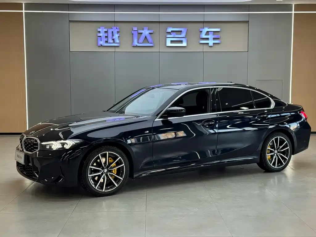 BMW 3 Series 2025 из CN, фото 1
