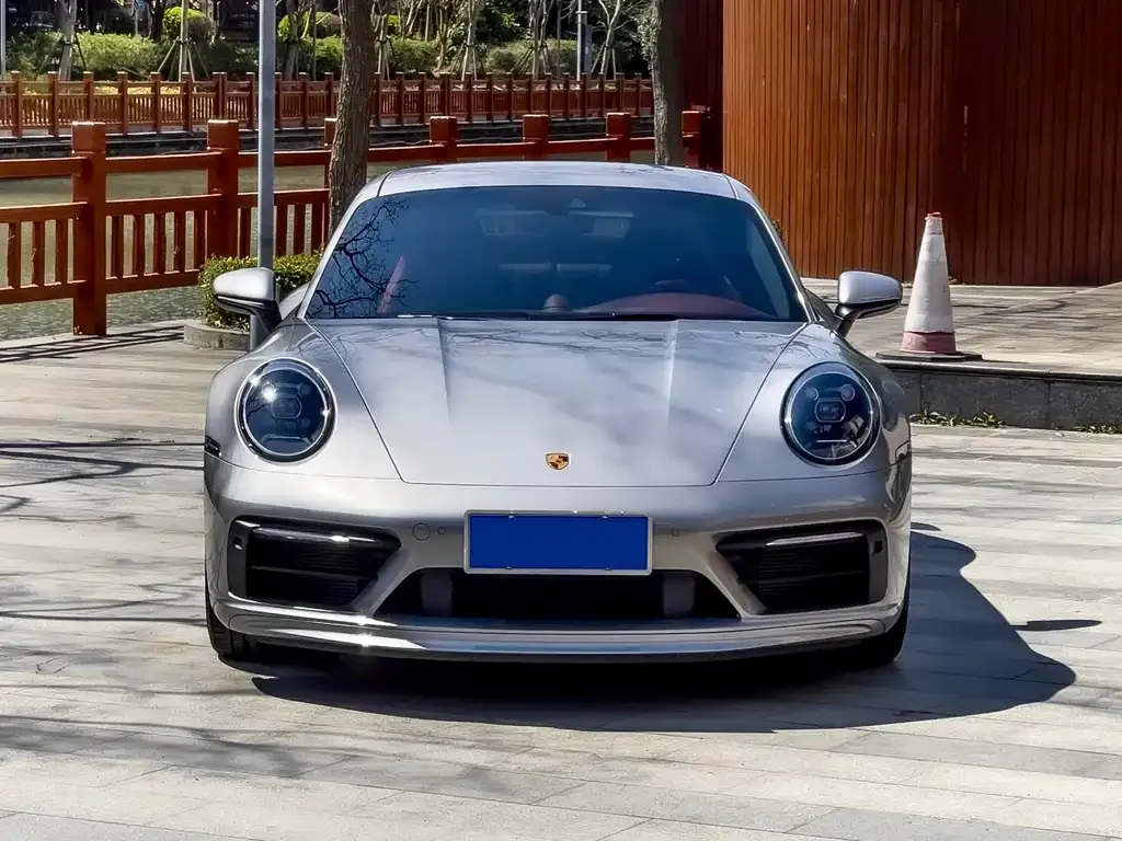 Porsche 911 2023 из CN, фото 6