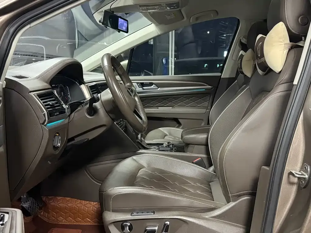 Volkswagen Viloran 2021 из CN, фото 5
