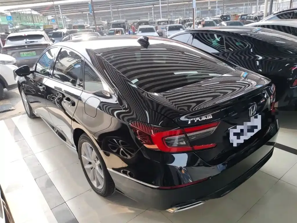 Honda Accord 2023 из CN, фото 4