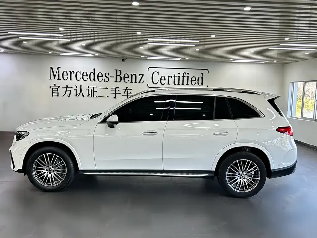 Mercedes-Benz GLC 2023 из CN, фото 2