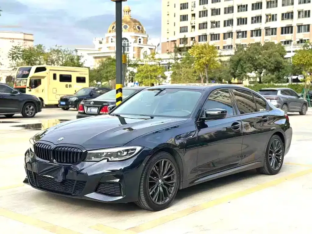 BMW 3 Series — фото 1
