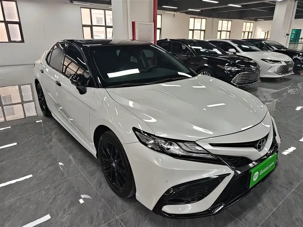 Toyota Camry 2023 из CN, фото 6