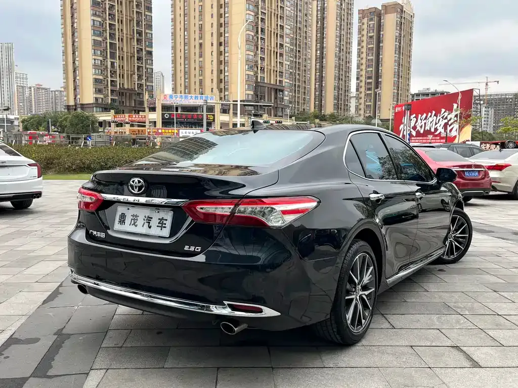 Toyota Camry 2024 из CN, фото 10