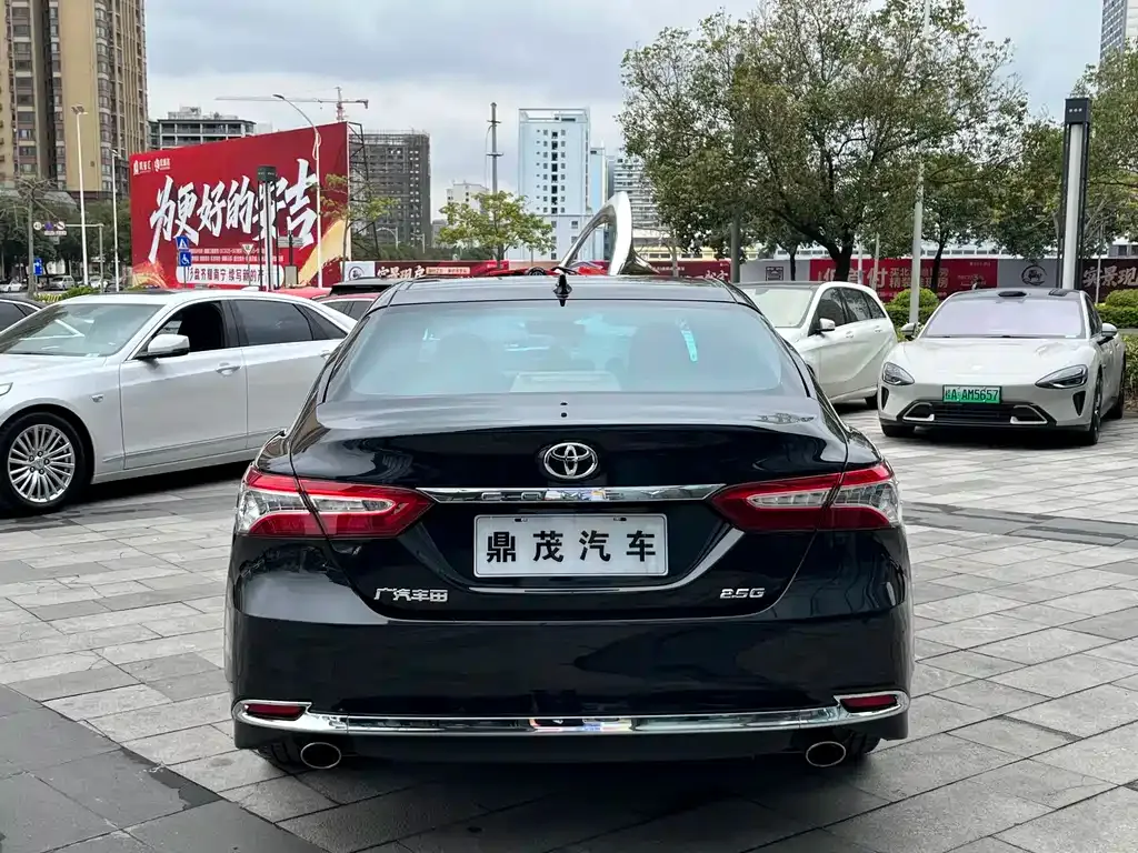 Toyota Camry 2024 из CN, фото 2