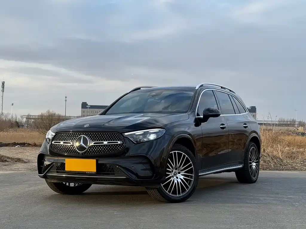 Mercedes-Benz GLC — фото 1
