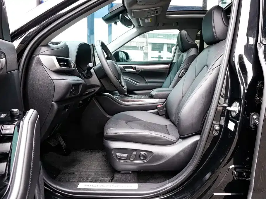 Toyota Highlander 2025 из CN, фото 4