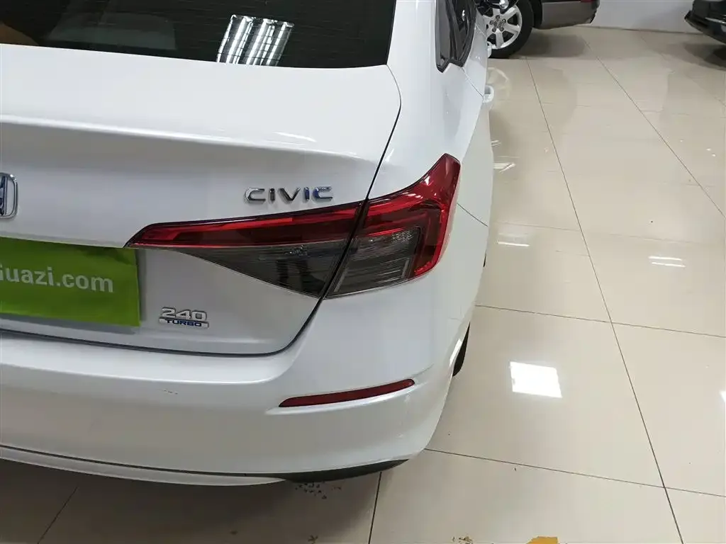 Honda Civic 2024 из CN, фото 3
