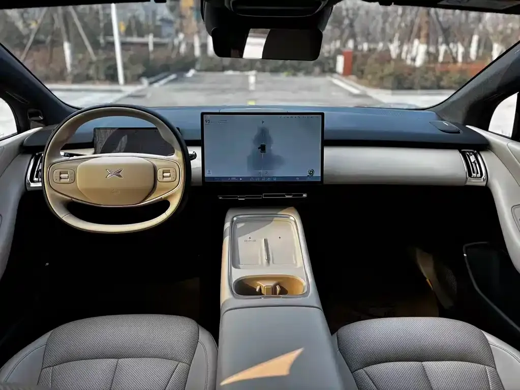 XPeng P7+ 2025 из CN, фото 4