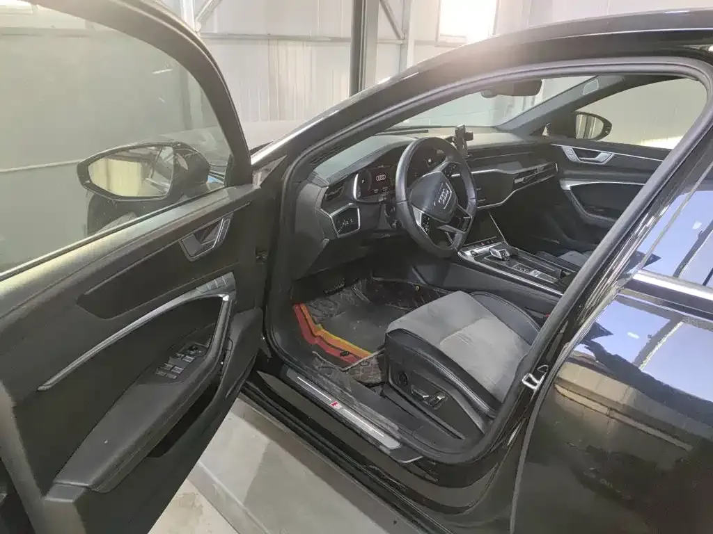 Audi A6L 2024 из CN, фото 7