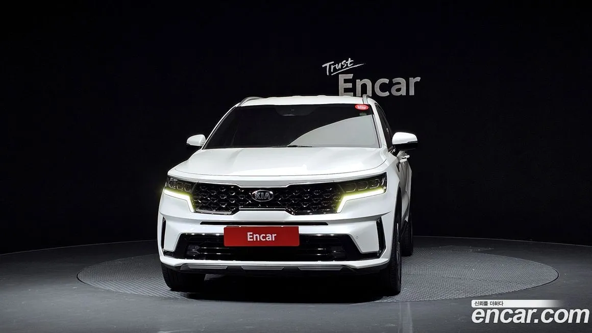 Kia Sorento — фото 5