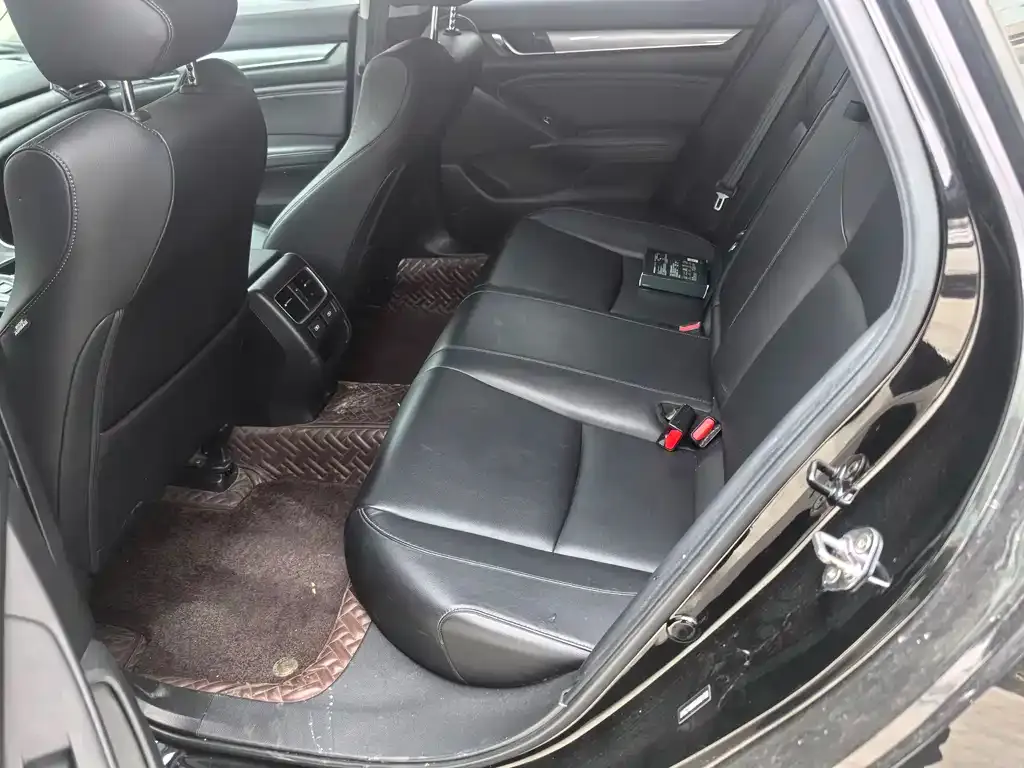 Honda Accord 2022 из CN, фото 7