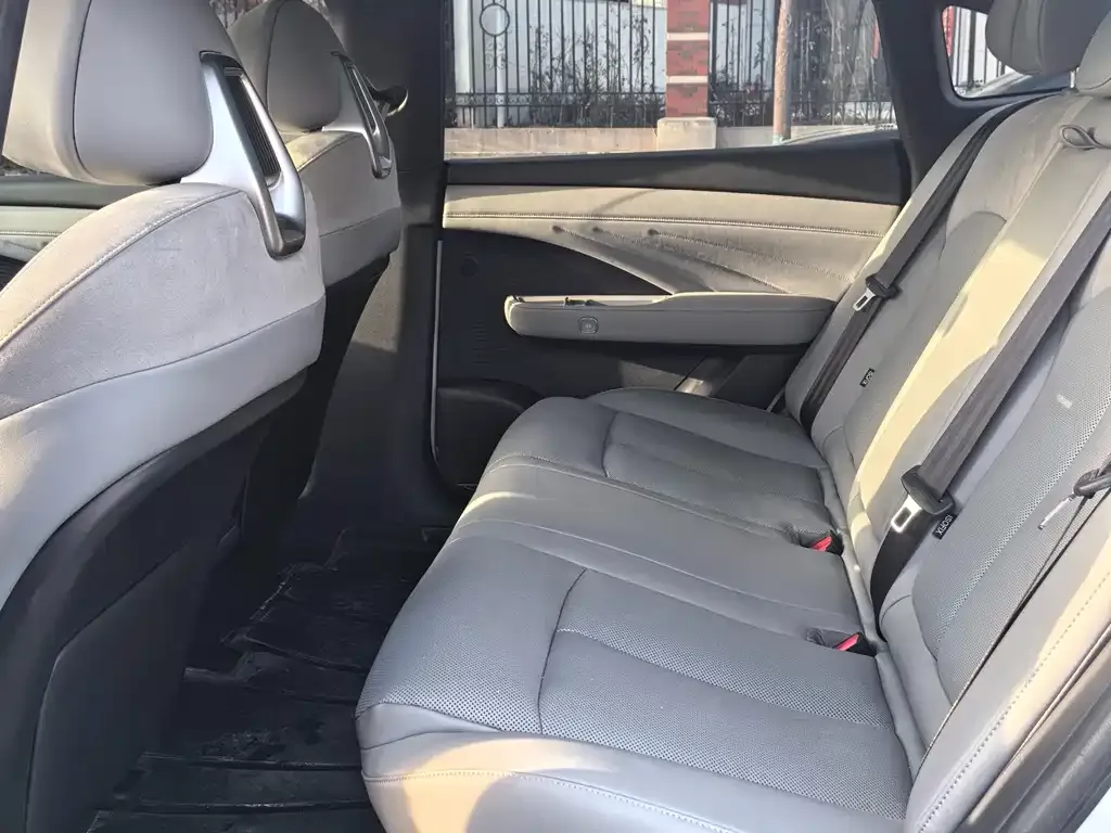 Nissan N7 2025 из CN, фото 3
