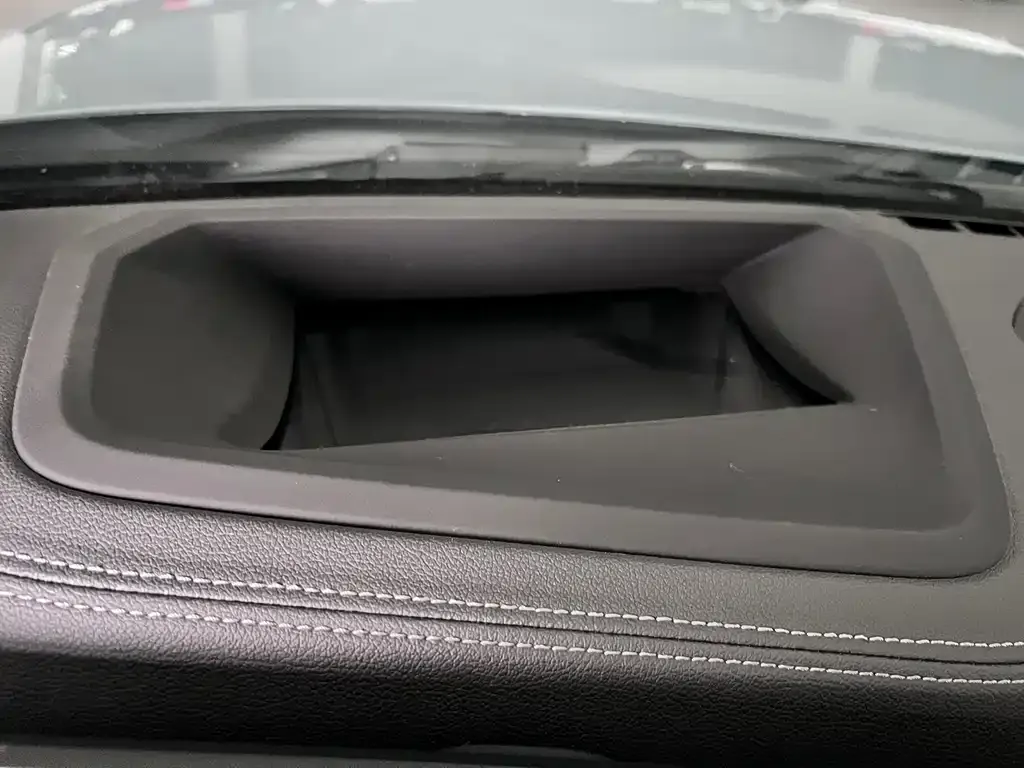 BMW 4 Series 2023 из CN, фото 6