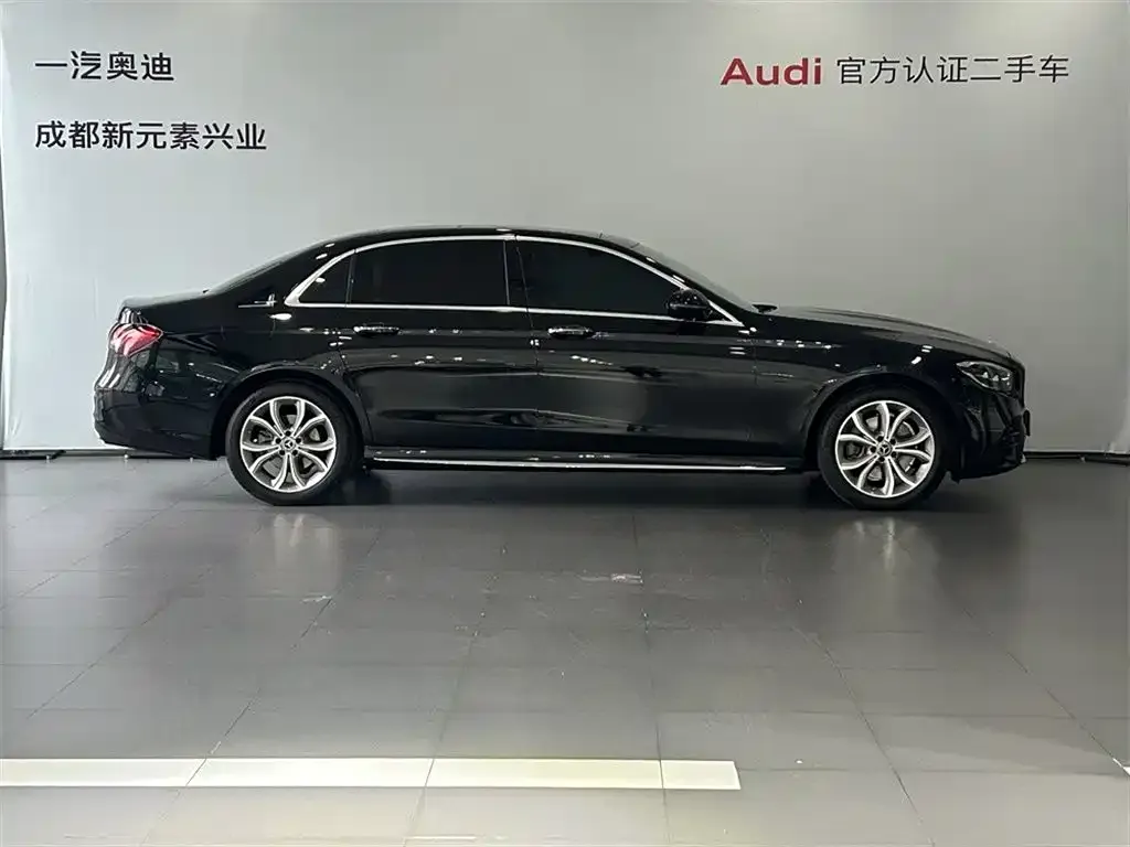 Mercedes-Benz E-Class 2023 из CN, фото 3