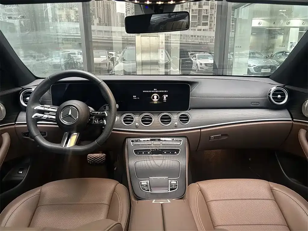 Mercedes-Benz E-Class 2023 из CN, фото 8
