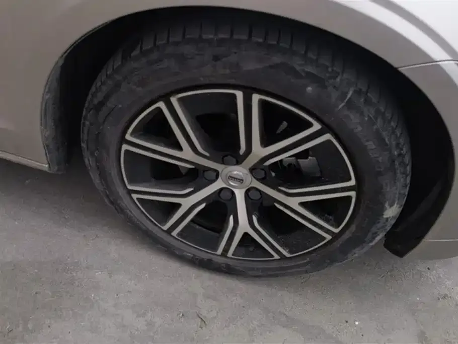 Volvo S60 2022 из CN, фото 6