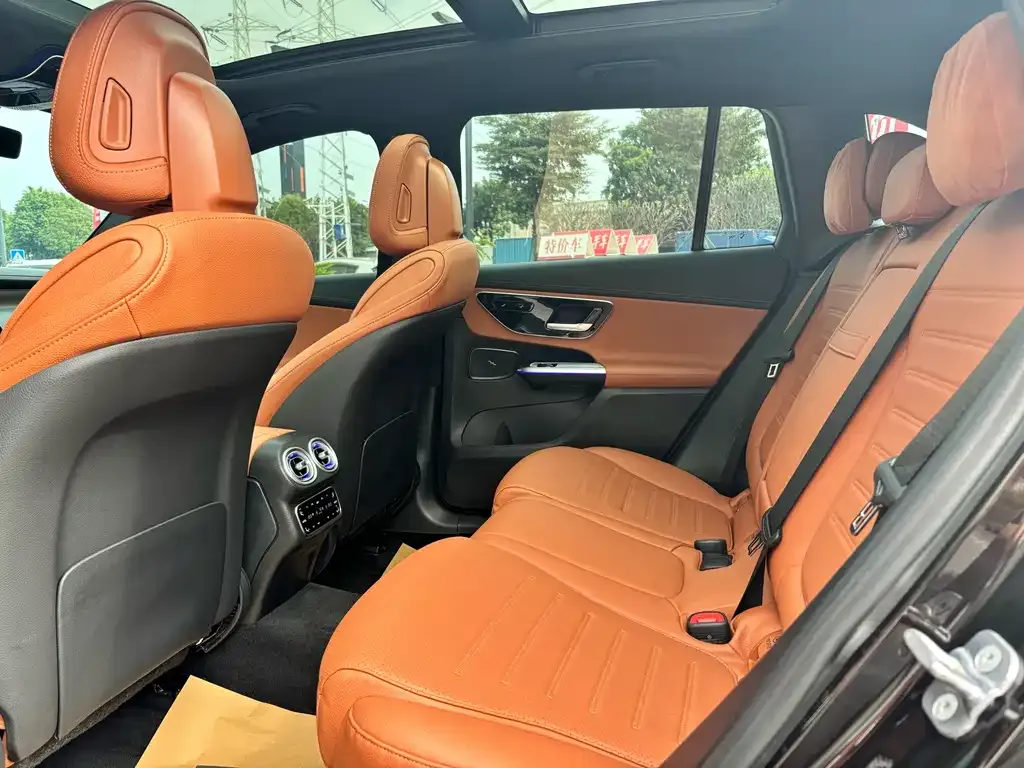 Mercedes-Benz GLC 2023 из CN, фото 4
