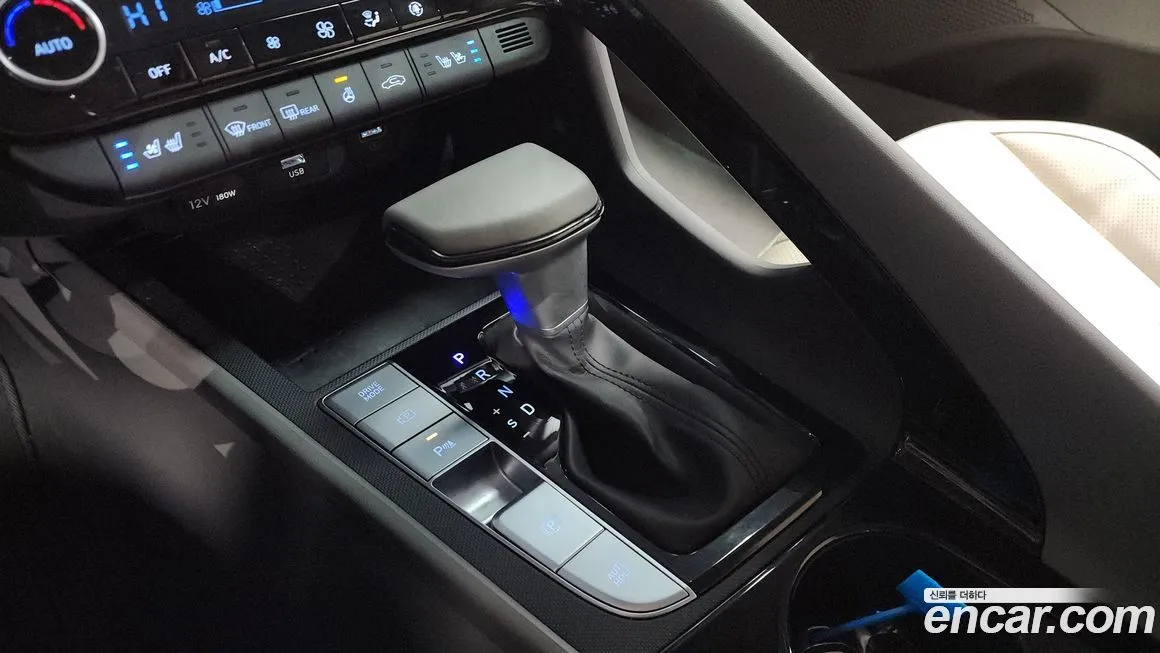 Hyundai AVANTE 2023 из KR, фото 3