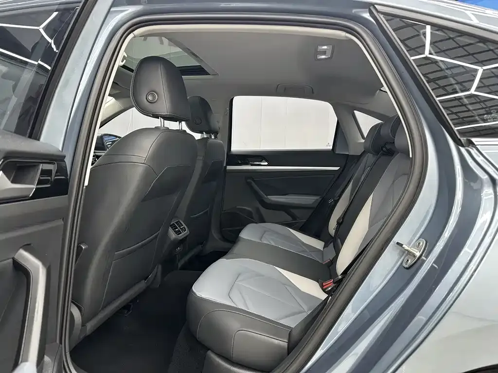 Volkswagen Lavida 2022 из CN, фото 5