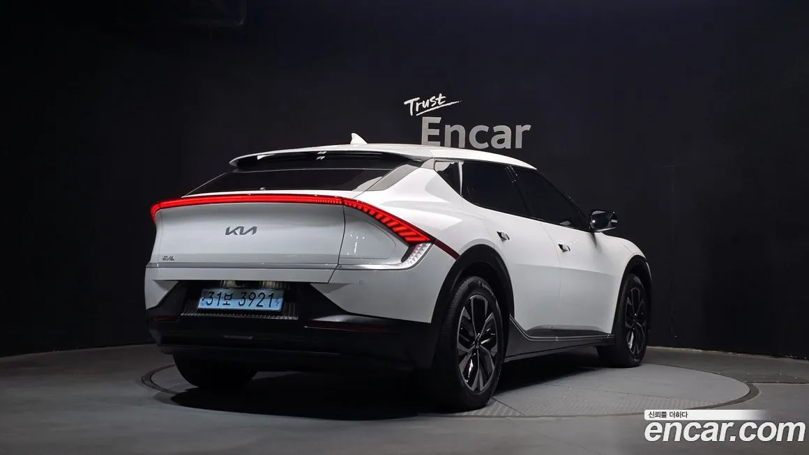 Kia EV6 — фото 3