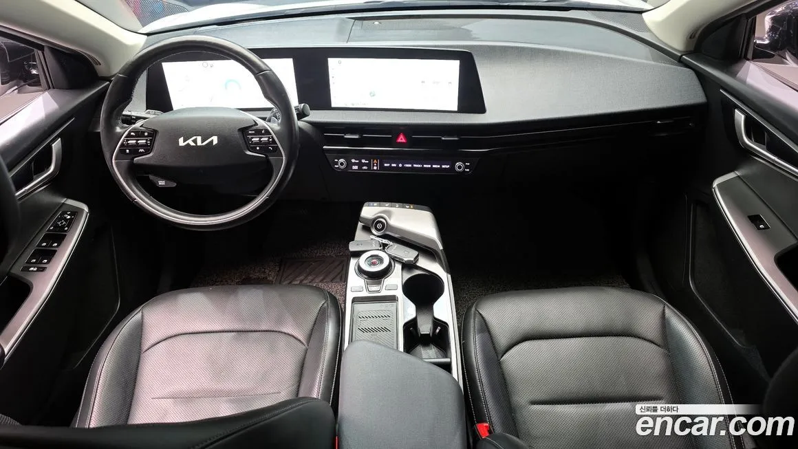 Kia EV6 — фото 9