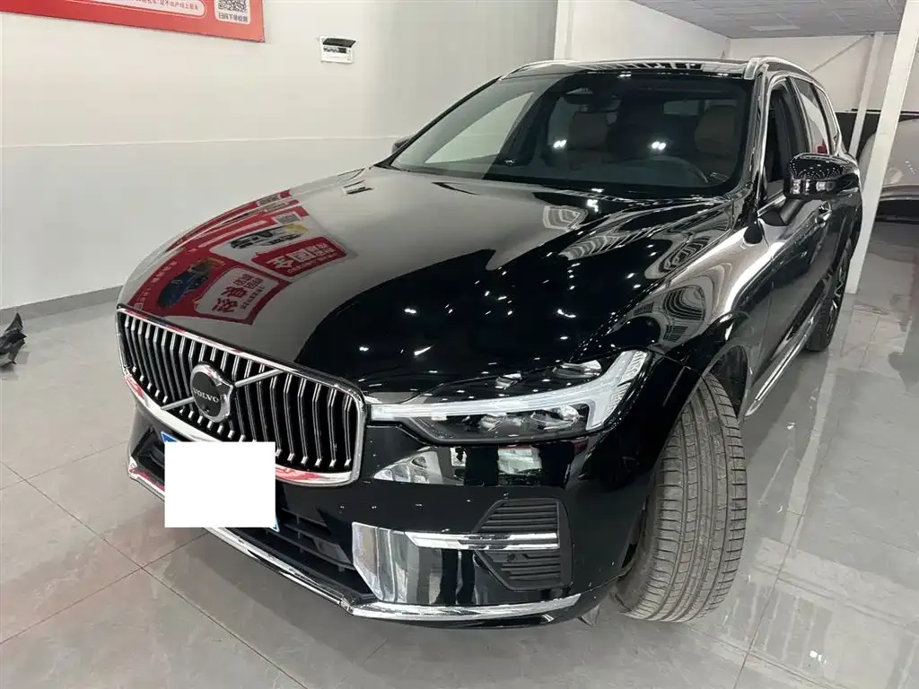 Volvo XC60 2024 из CN, фото 1