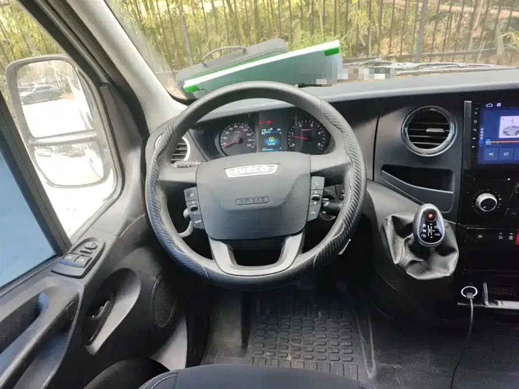 IVECO Ousheng 2023 из CN, фото 7