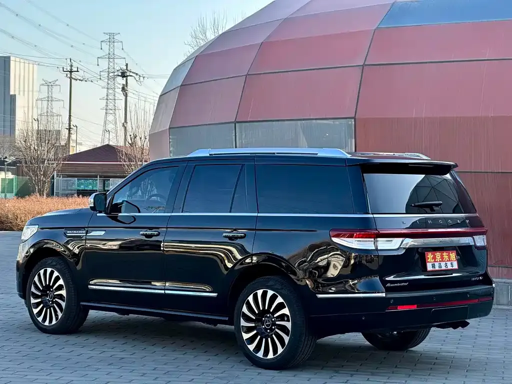Lincoln Navigator — фото 6