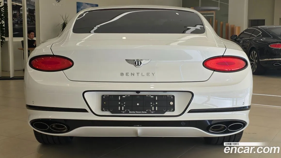 Bentley Continental 2023 из KR, фото 5
