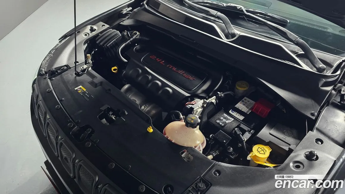 Jeep Compass 2022 из KR, фото 6